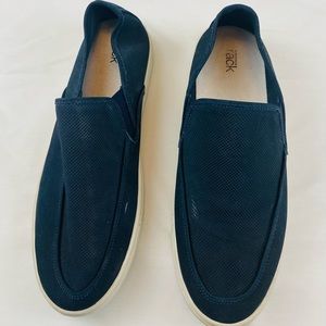 Nordstrom Rack Men’s Navy Blue Slip-ons in excellent condition